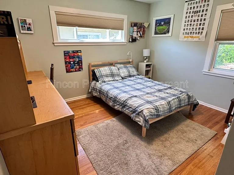 517 Valmore Ave — Photo 7