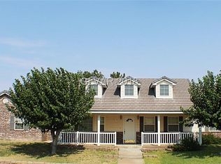 3204 Taylor St, Logandale, NV 89021