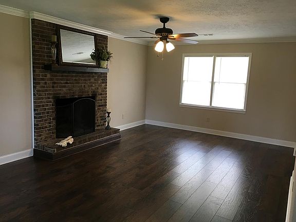 4th image of 18 Sommerset Dr