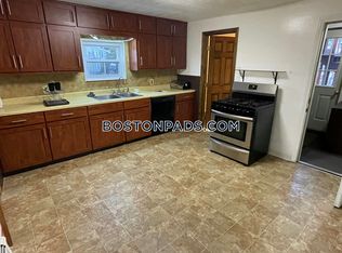 57 Roseland St #2, Somerville, MA 02143