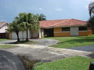 15550 SW 68th Ter, Miami, FL 33193