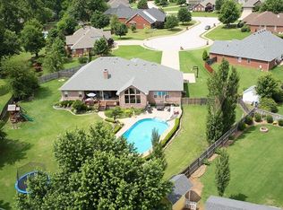 3805 Compton Pl, Springdale, AR 72762