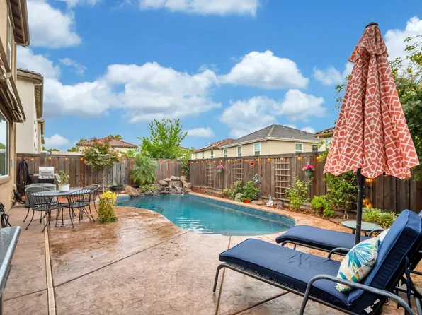 6159 Mehrten Cir, Rocklin, CA 95765