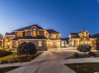 28 W Monarch Dr, Bountiful, UT 84010