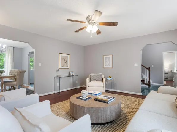 4751 Longwood Cir, Gardendale, AL 35071