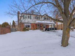9 Crestview Ave, Brampton, ON L6W2R7