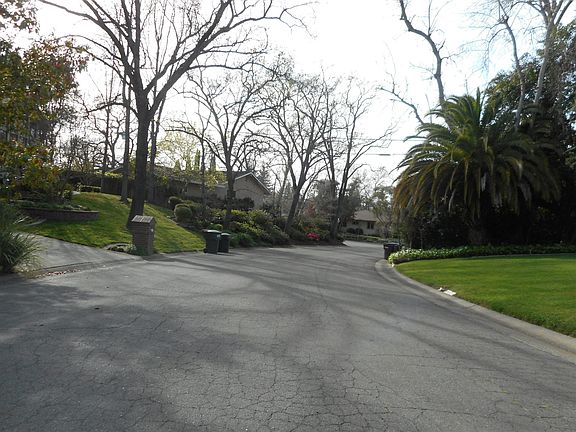 5th image of 6490 Chiquita Way