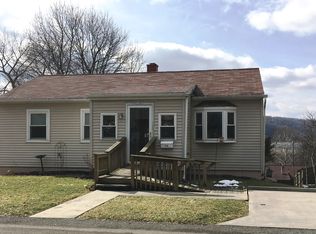 103 Berry St, Baden, PA 15005