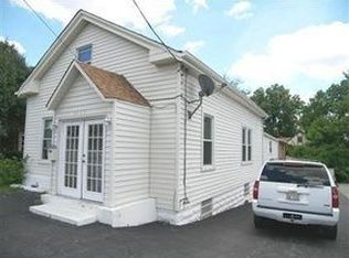 6718 Montgomery Rd, Cincinnati, OH 45236