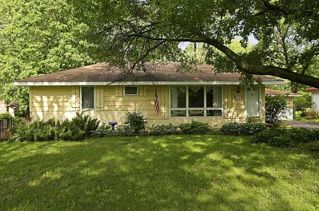 1st image of 7546 Knollwood Dr