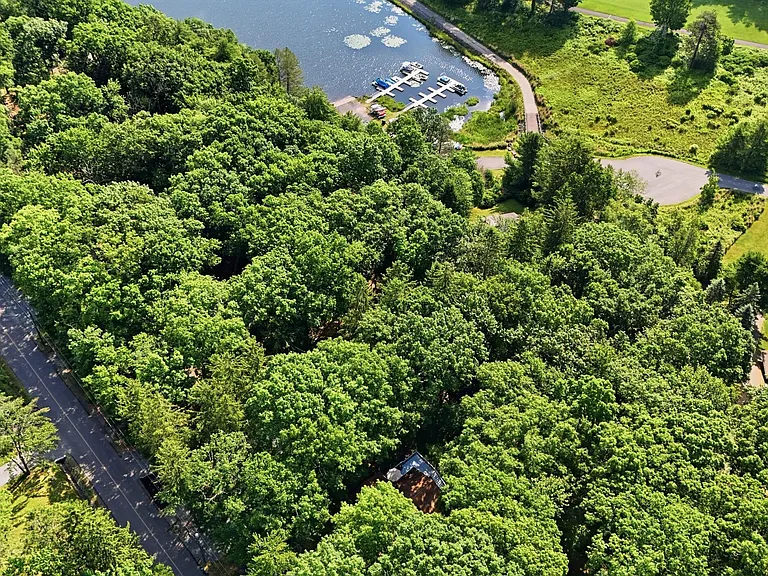 211 Water View Dr — Photo 39