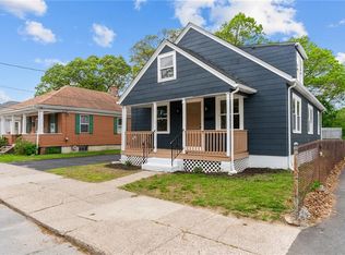 6 Columbia Ave, Lincoln, RI 02865