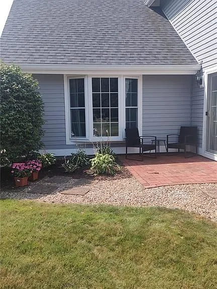 510 Corey Ln — Photo 15