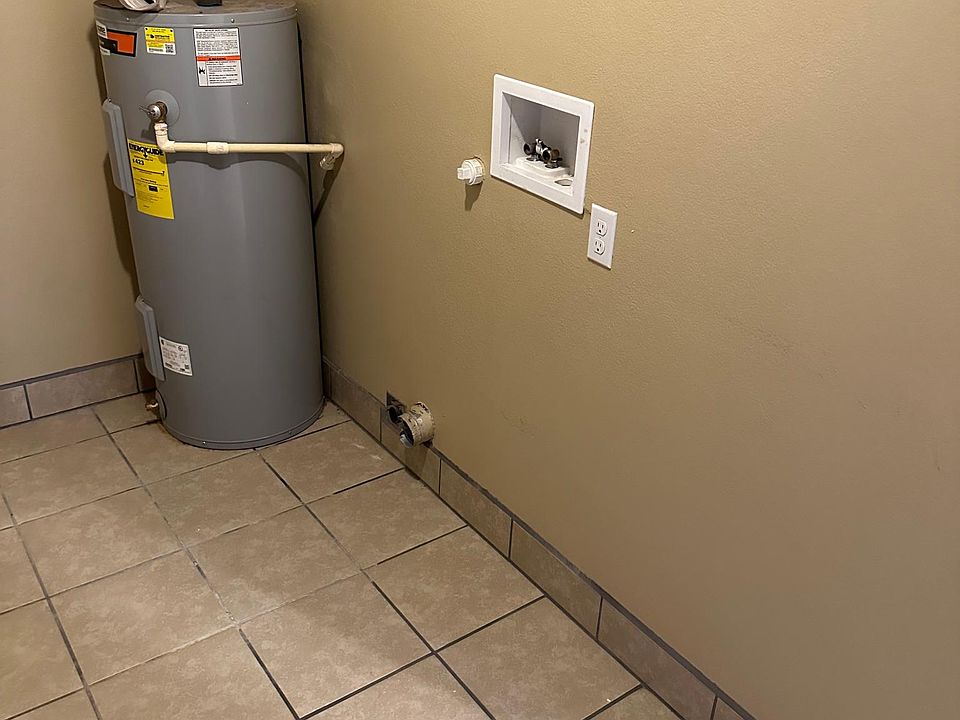 1716 W 12th St. Apartments Clovis, NM Zillow