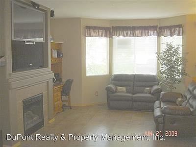 3rd image of 2661 Bronson Ave