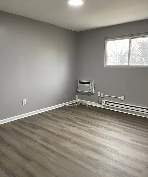 2699 W Garrison Ave #301 — Photo 5