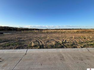 101 W Winona Ave, Lincoln, NE 68512