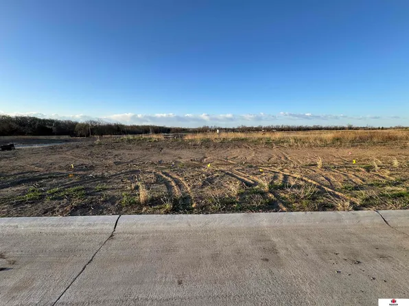 210 W Winona Ave, Lincoln, NE 68512