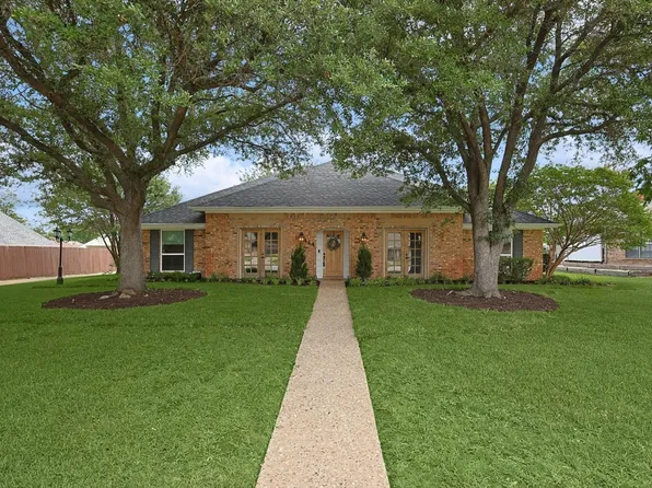 444 Patricia Ln, Highland Village, TX 75077