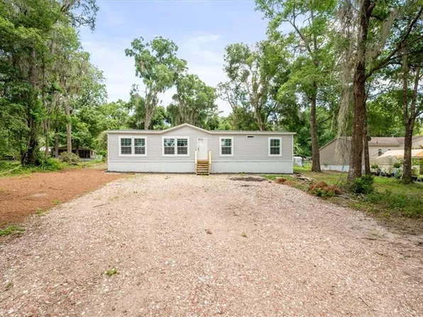 547 Happy Landing Rd, Waynesville, GA 31566