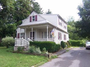 18 Riverview Dr, Rochester, NY 14623