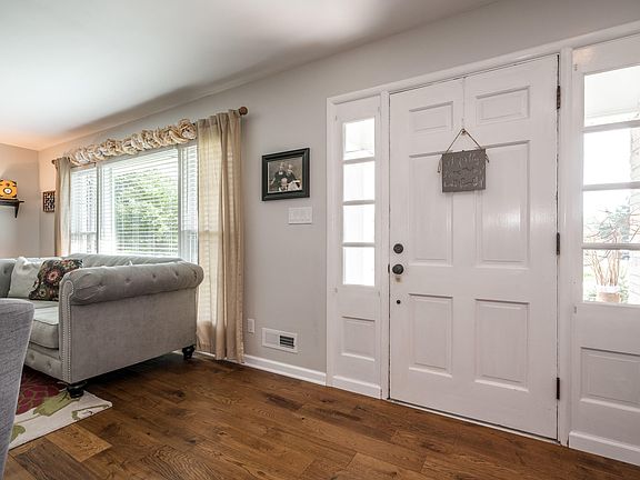 4th image of 122 Fairview Dr