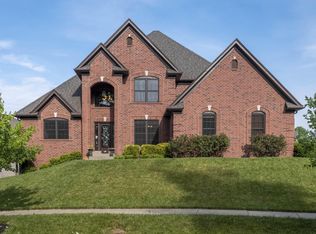 2714 Razor Ridge Ct, Louisville, KY 40299
