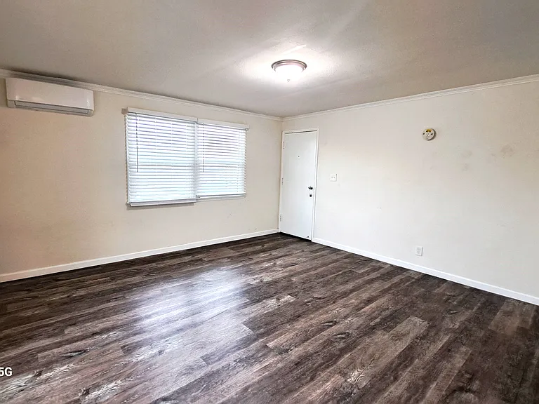 1309 N La Brea Ave #A — Photo 6
