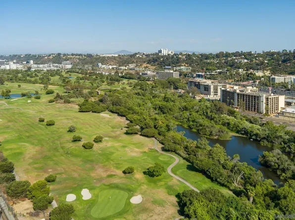 5865 Friars Rd APT 3215, San Diego, CA 92110