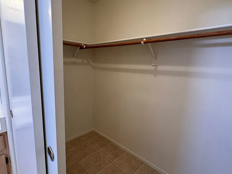 3932 Marble Mountain St — Photo 11