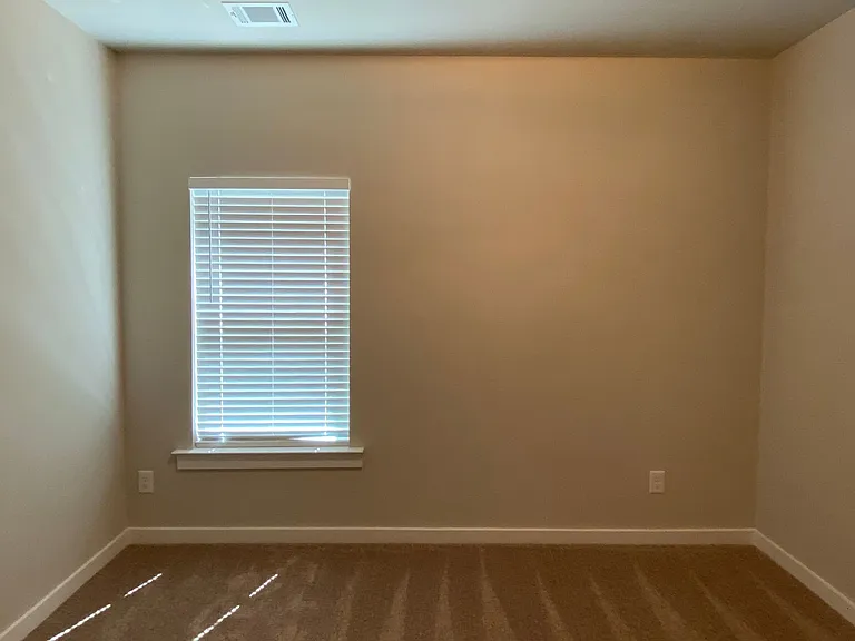 1245 Brookhaven Dr — Photo 15