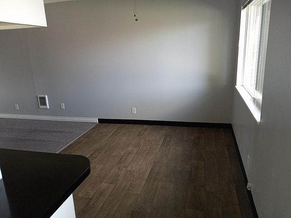 2nd image of 250 W Arlington St #250