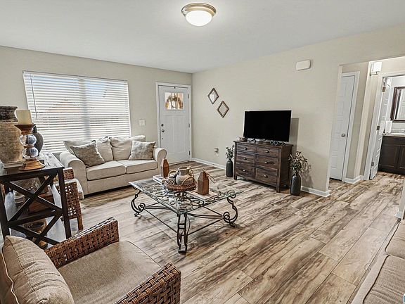 5th image of 6232 Townley Way