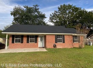 2544 Parkland Blvd, Hinesville, GA 31313