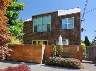 114 26th Ave E #A, Seattle, WA 98112