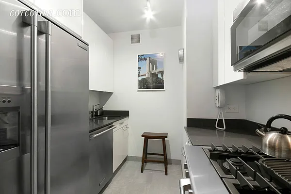 Rented by Corcoran | media 3