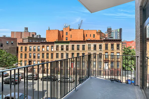 Rented by New York Residence | media 20