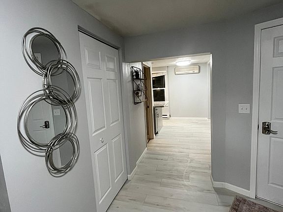 5th image of 344 23rd Ave N #2
