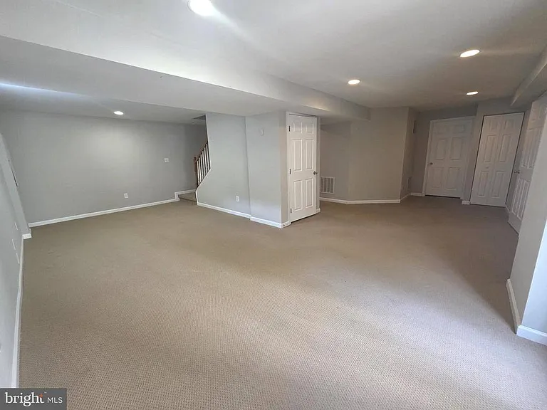 3329 Anne De Bourgh Dr — Photo 30
