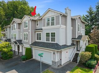 6121 S 233rd St, Kent, WA 98032