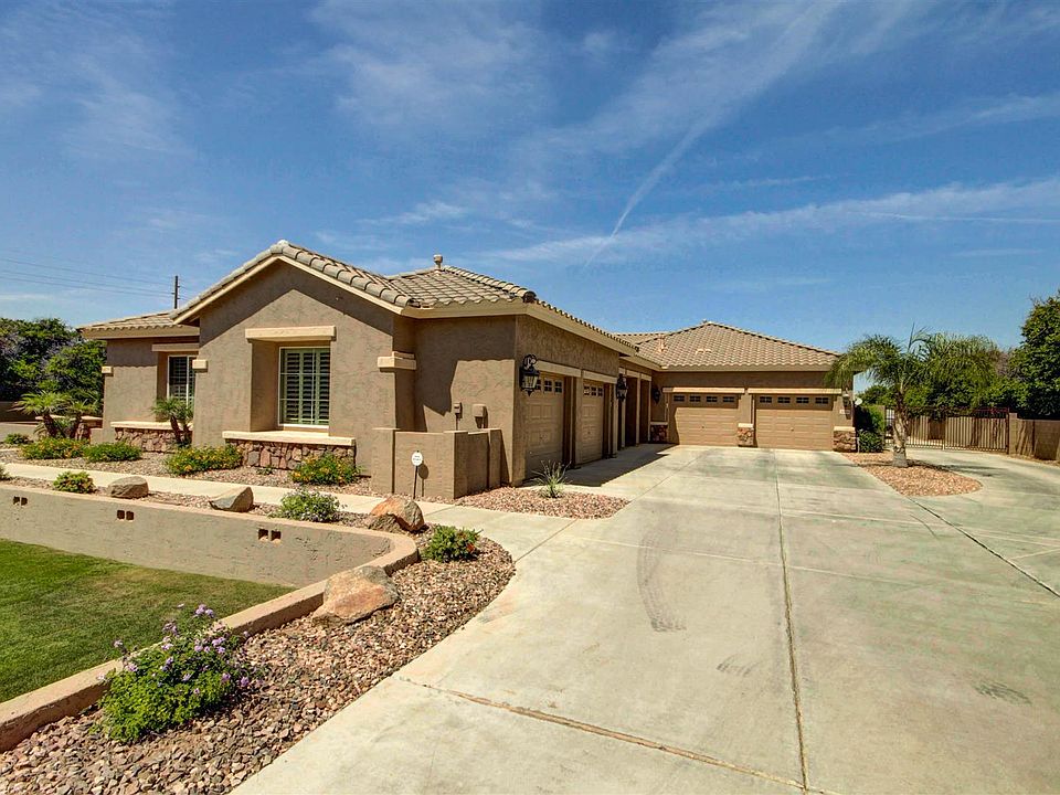 1st image of 3224 E Vallejo Ct
