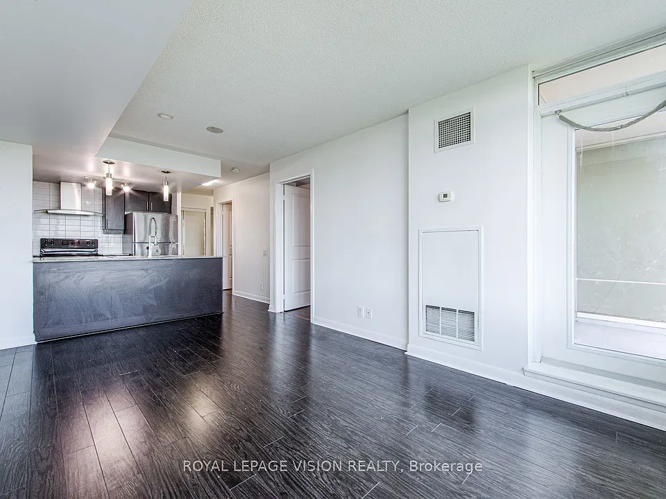 190 Borough Dr #2806