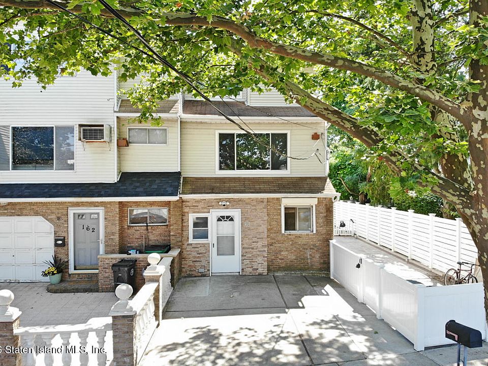1st image of 160 Dongan Hills Ave
