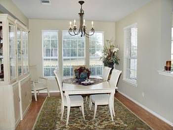 5th image of 11137 Sandstone Trl