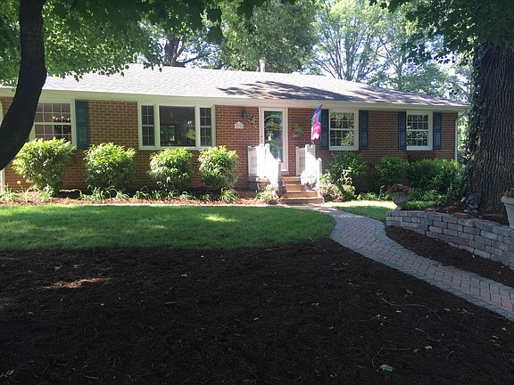 2nd image of 8708 Woodlake Dr