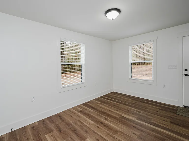 70 Powers Blvd — Photo 18