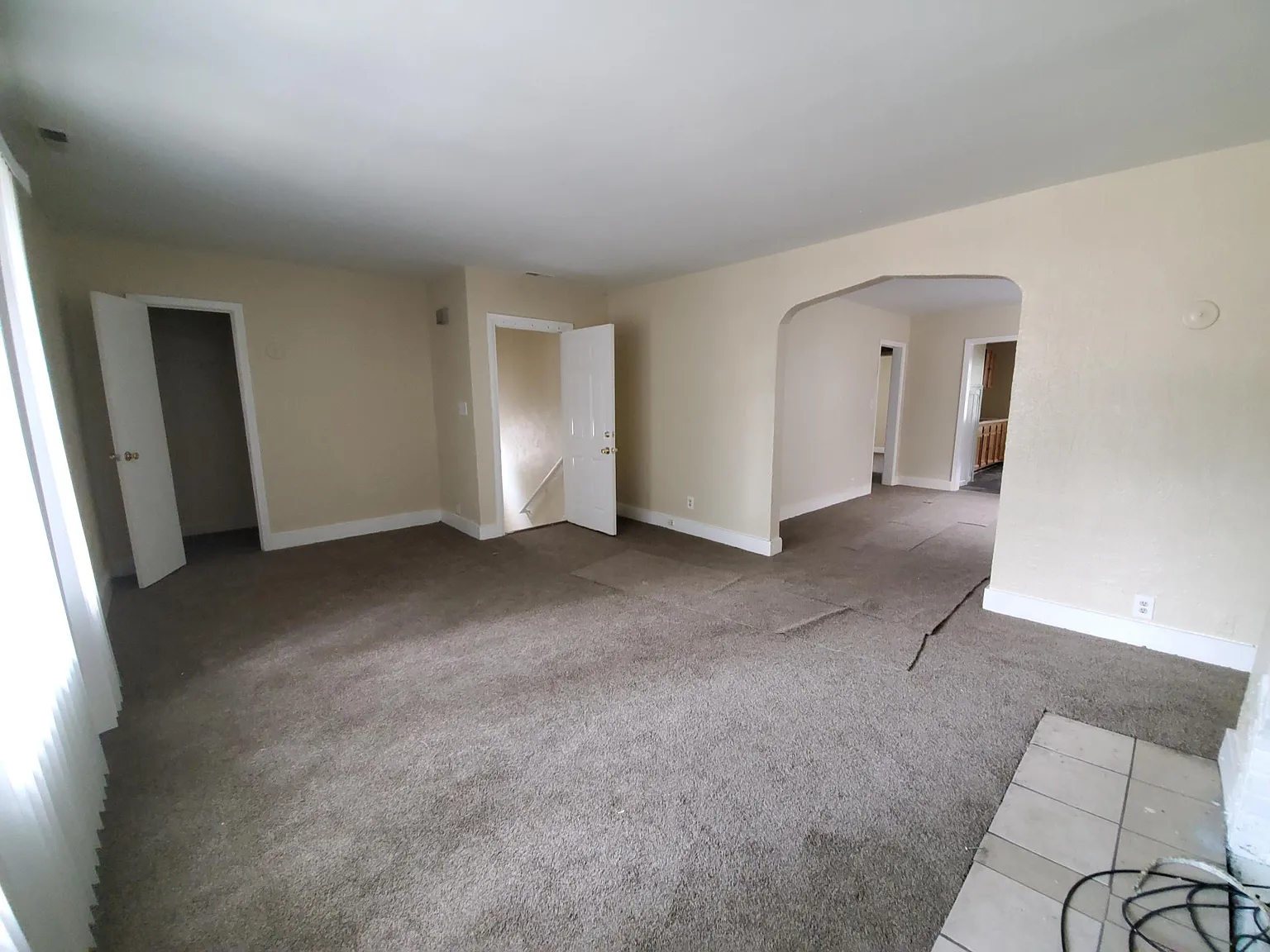 2 bed, 1122 sqft, $975 — Photo 3