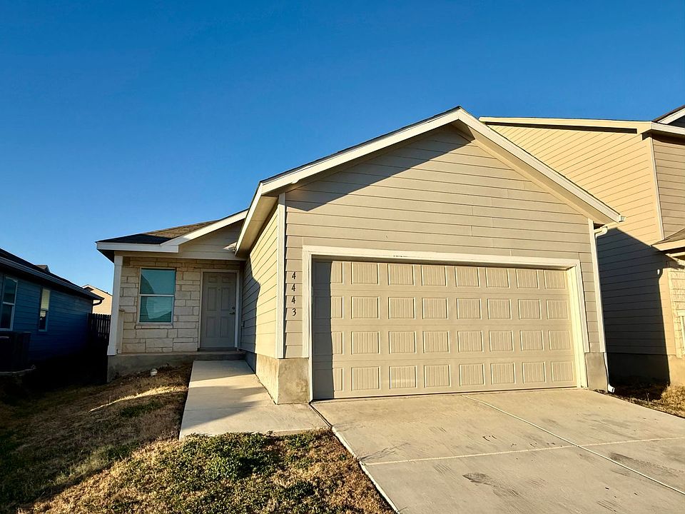 1st image of 4443 Glades Way