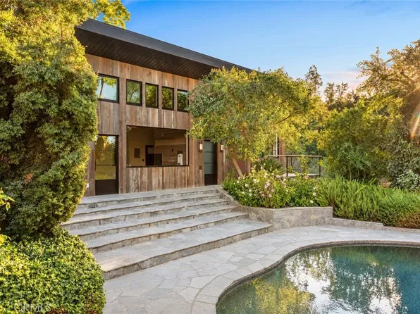 1830 Valle Vista Dr, Redlands, CA 92373