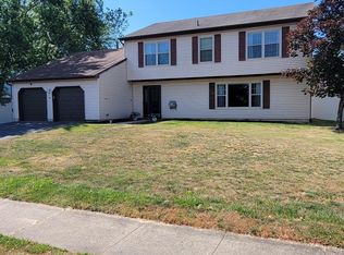 3 Mountbatten Dr, Old Bridge, NJ 08857